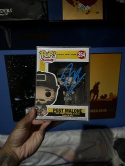 Funko Pop - Post Malone & Vinyl (SIGNED)