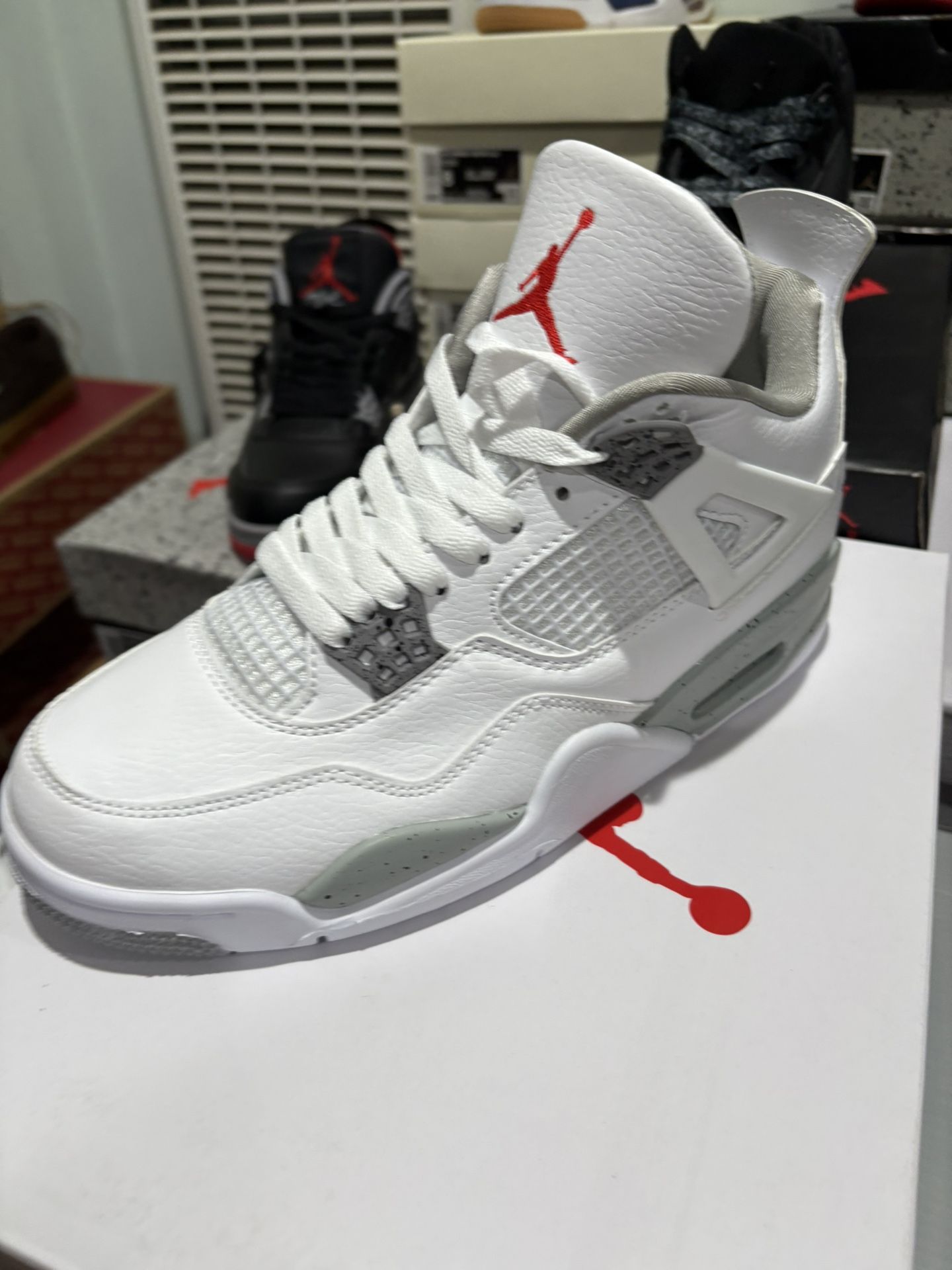 ☃️❄️☃️ Jordan Retro “WHITE OREO 4 “ Sz 10 🎁🎅🎁