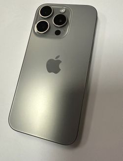 iPhone 15 Pro UNLOCKED