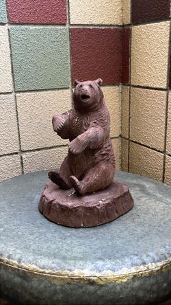 Cabin BEAR Sculpture