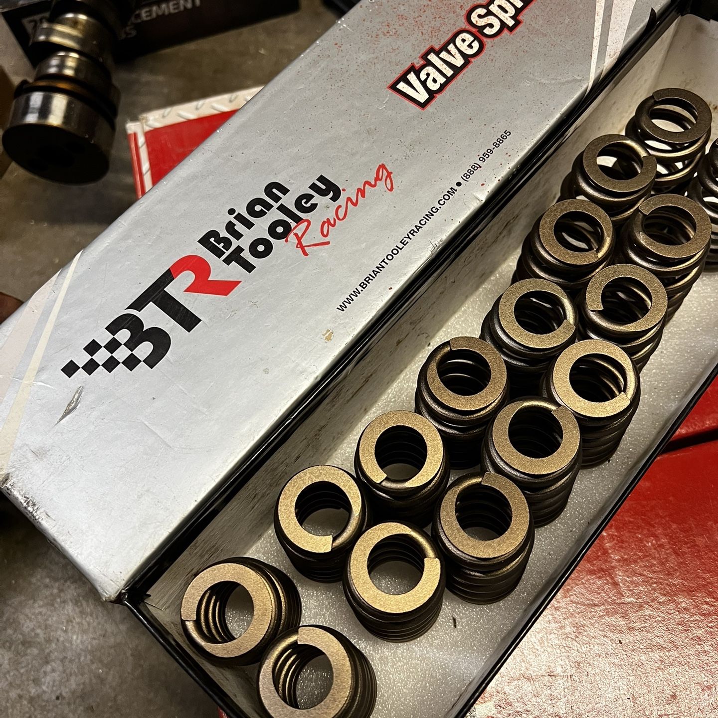  Brian Tooley Ls Performance Valve Springs .650 Lift Beehive 