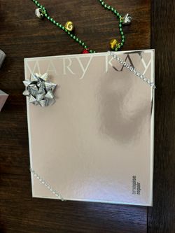 Mary Kay Todo Nuevo Set $225 Más Tax