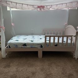Toddler Bed With Canopy