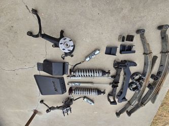 SILVERADO 2007-2013 LIFT KIT 6" FOX COILOVERS PRICE 750