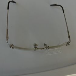 clear eyeglasses 
