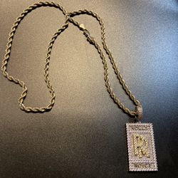 Rolls Royce Pendant With Gold Plated Chain 