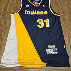 Reggie Miller Adidas Jersey (XL)