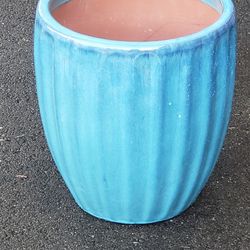 Porcelain/clay Plant Pot