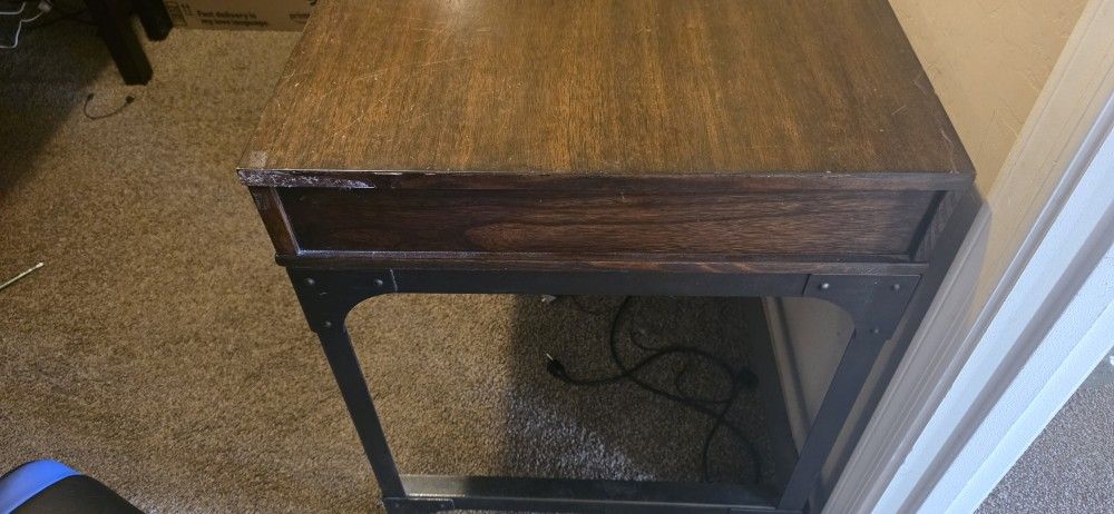 Hard Wood Desk