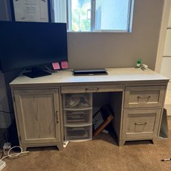 Pottery Barn Hampton Desk And Nightstand