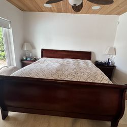 5-piece King Bedroom Set