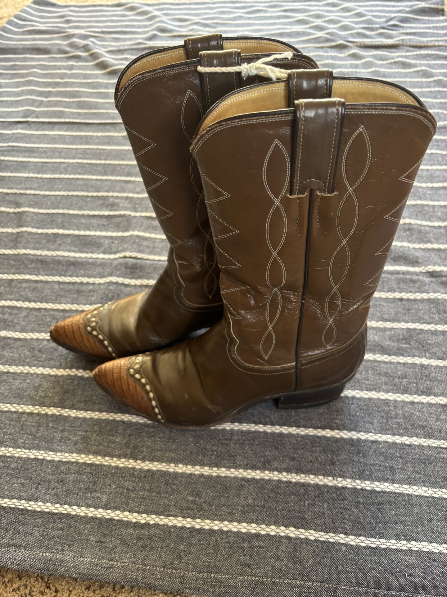 Vintage Justin Cowgirl/cowboy Western Boots