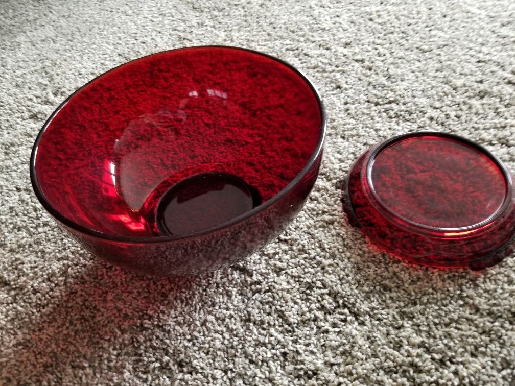 2-piece Red Glass Punch Bowl