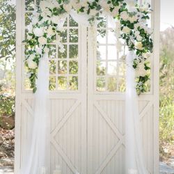 Lings Moments Floral Arch