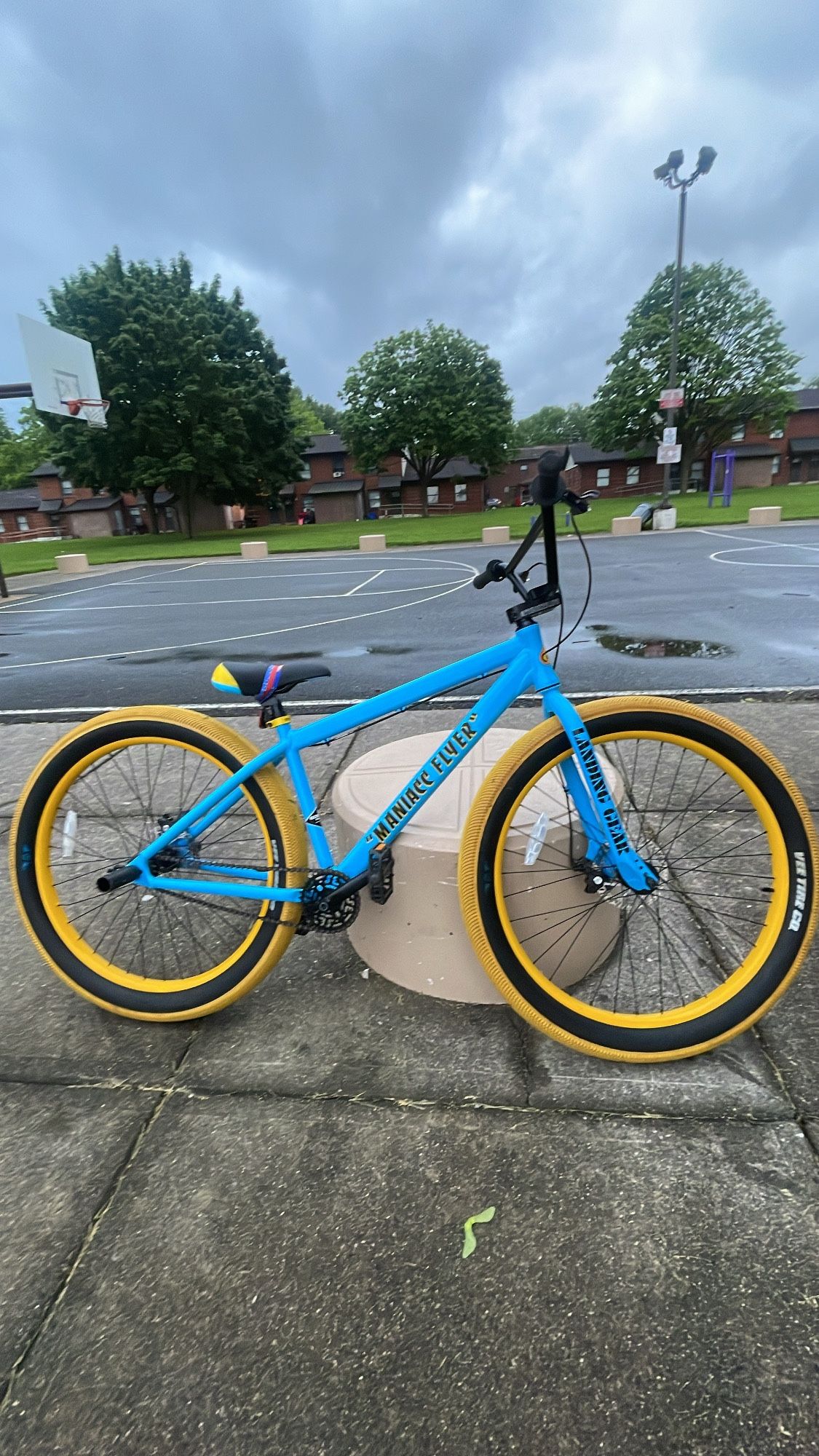 Maniacc Flyer 27.5 Almost Brand New ($600)