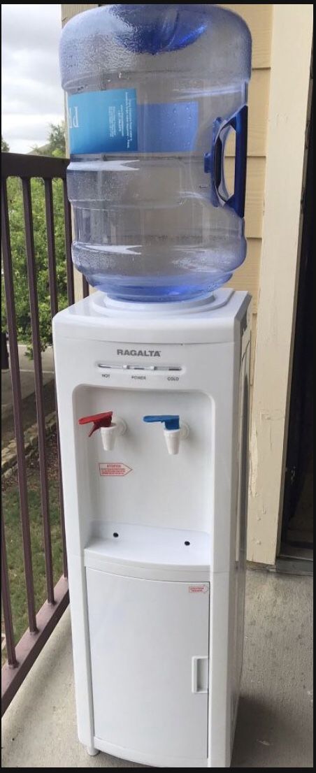 Ragalta RWC 195 water dispenser
