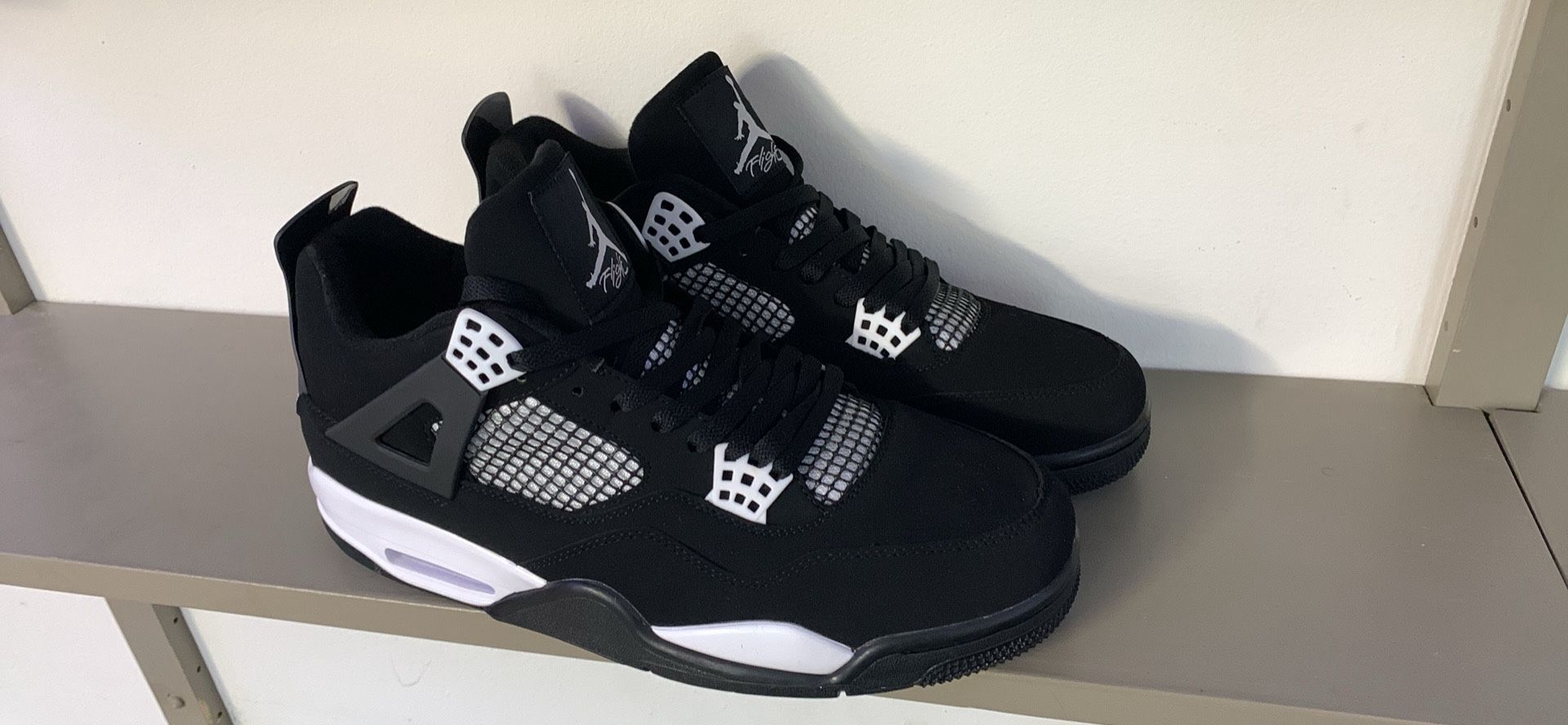Air Jordan Retro 4 White Thunder Men's