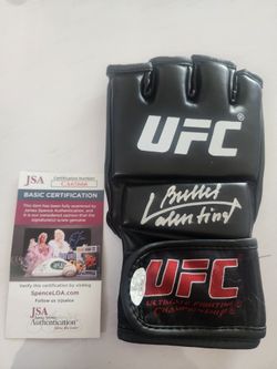 Valetina Shevchenko Signed UFC Glove 
