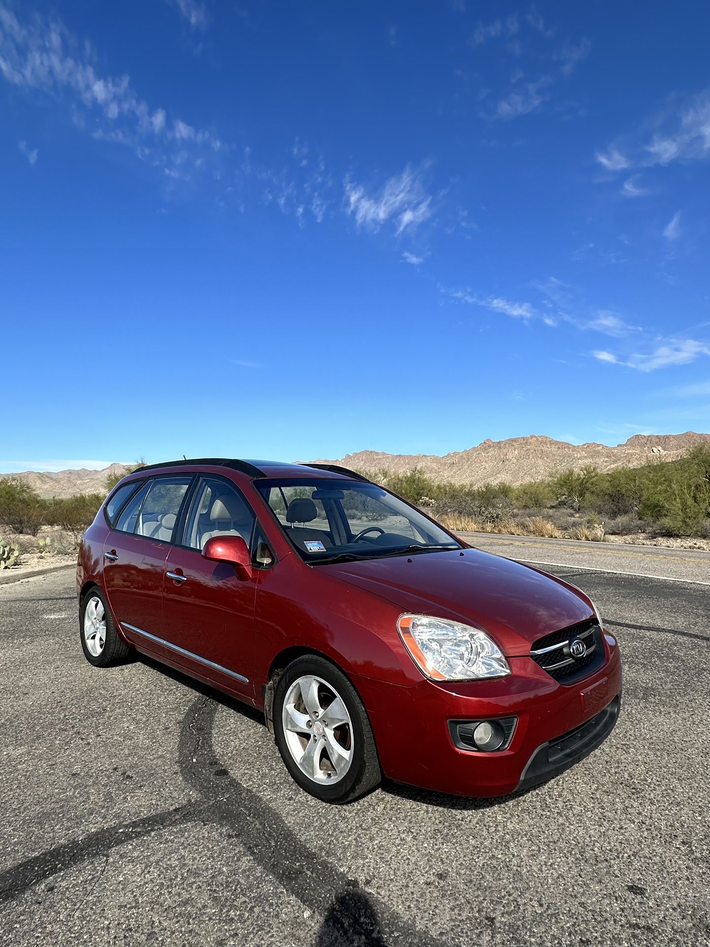 2008 KIA Rondo