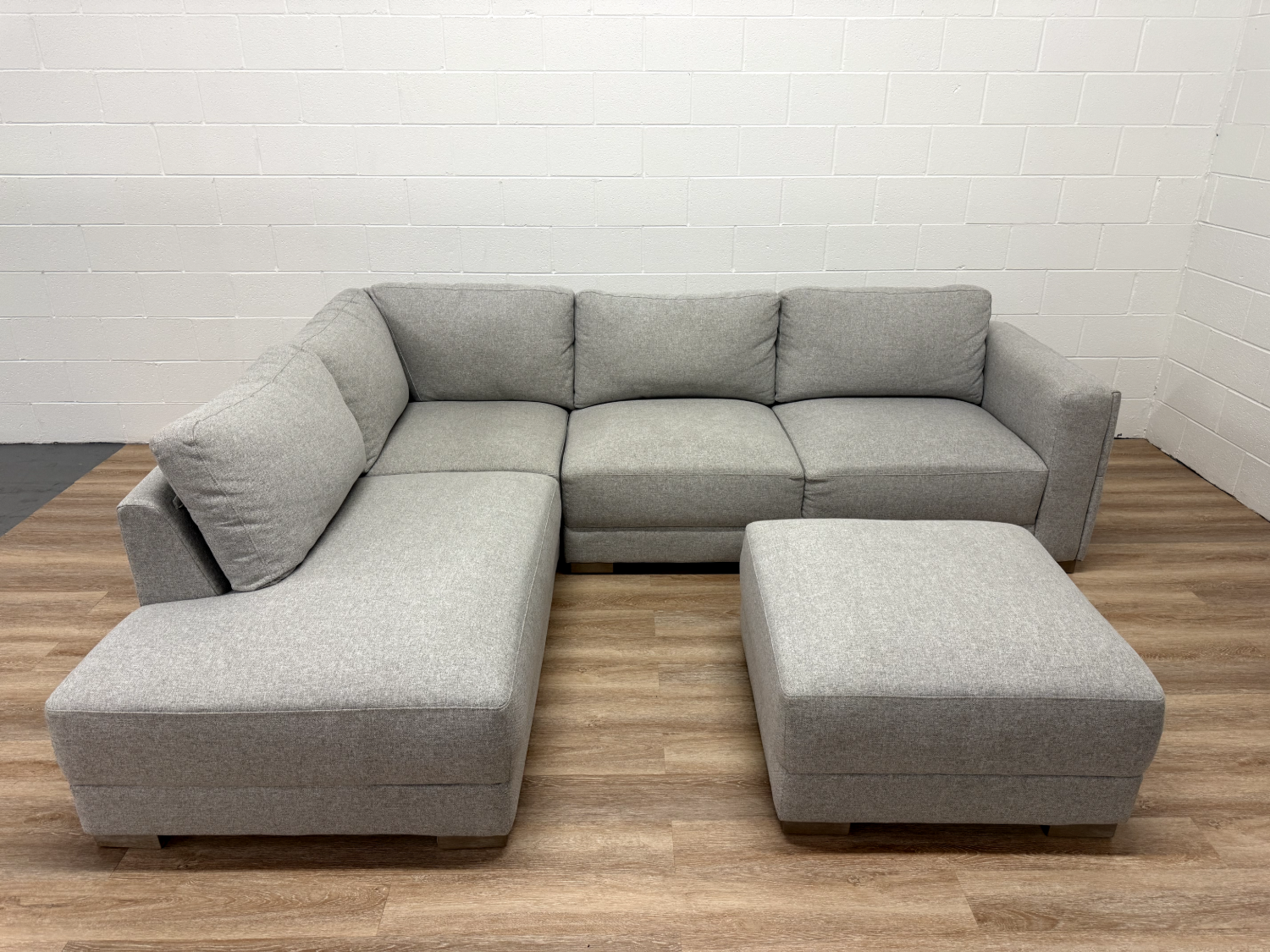 Drayden Fabric Setional with Ottoman - Delivery Available