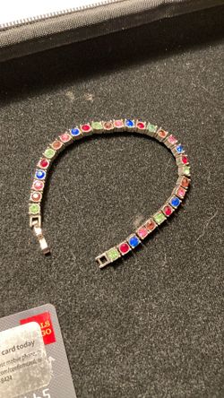 Beautiful 925 gemstone tennis bracelet
