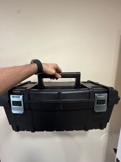 Anvil tool box