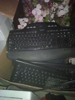 Logitech Wireless Keyboard