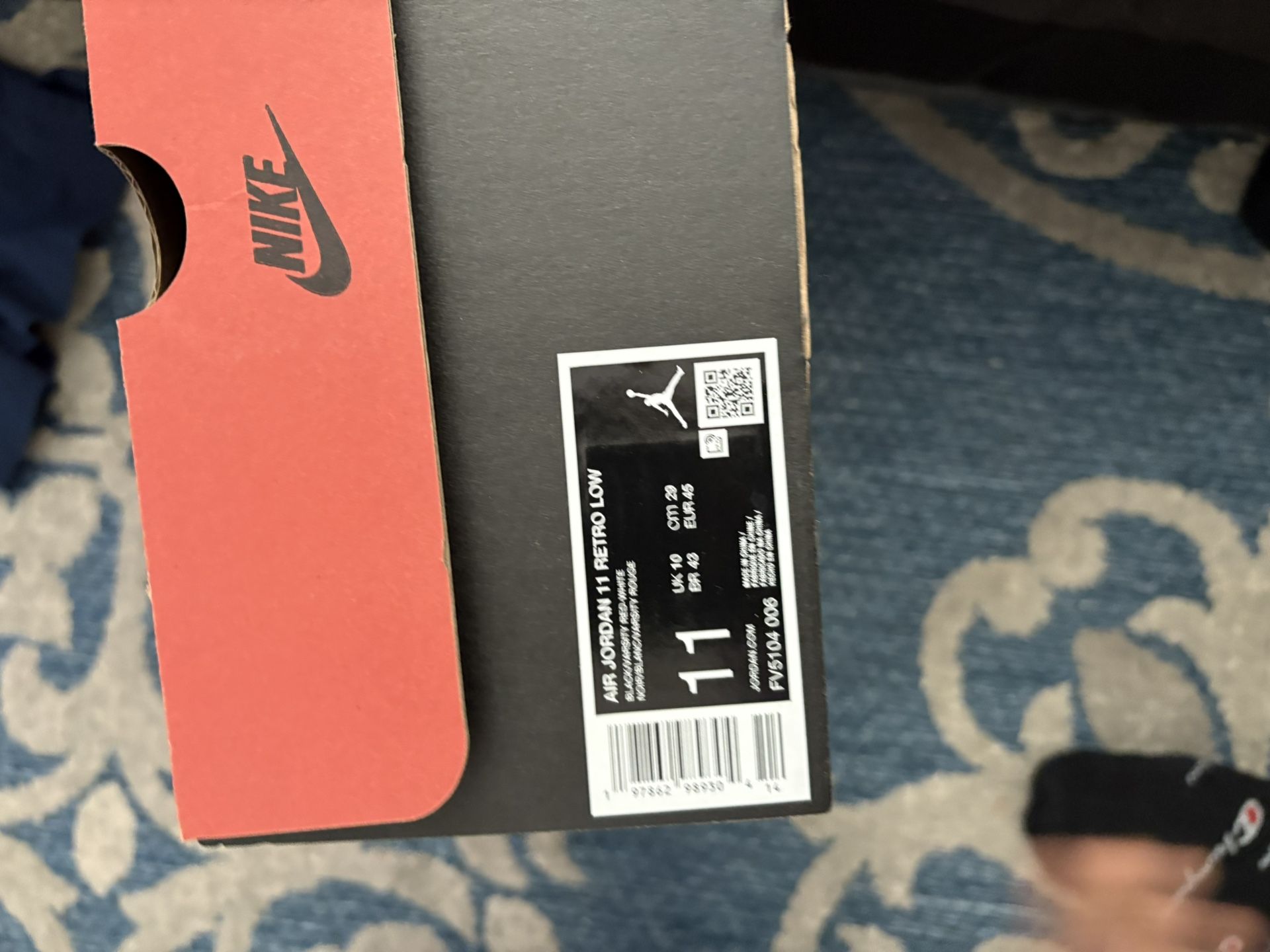 Jordan 11 Lows (size 11)