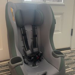 Car seat 
