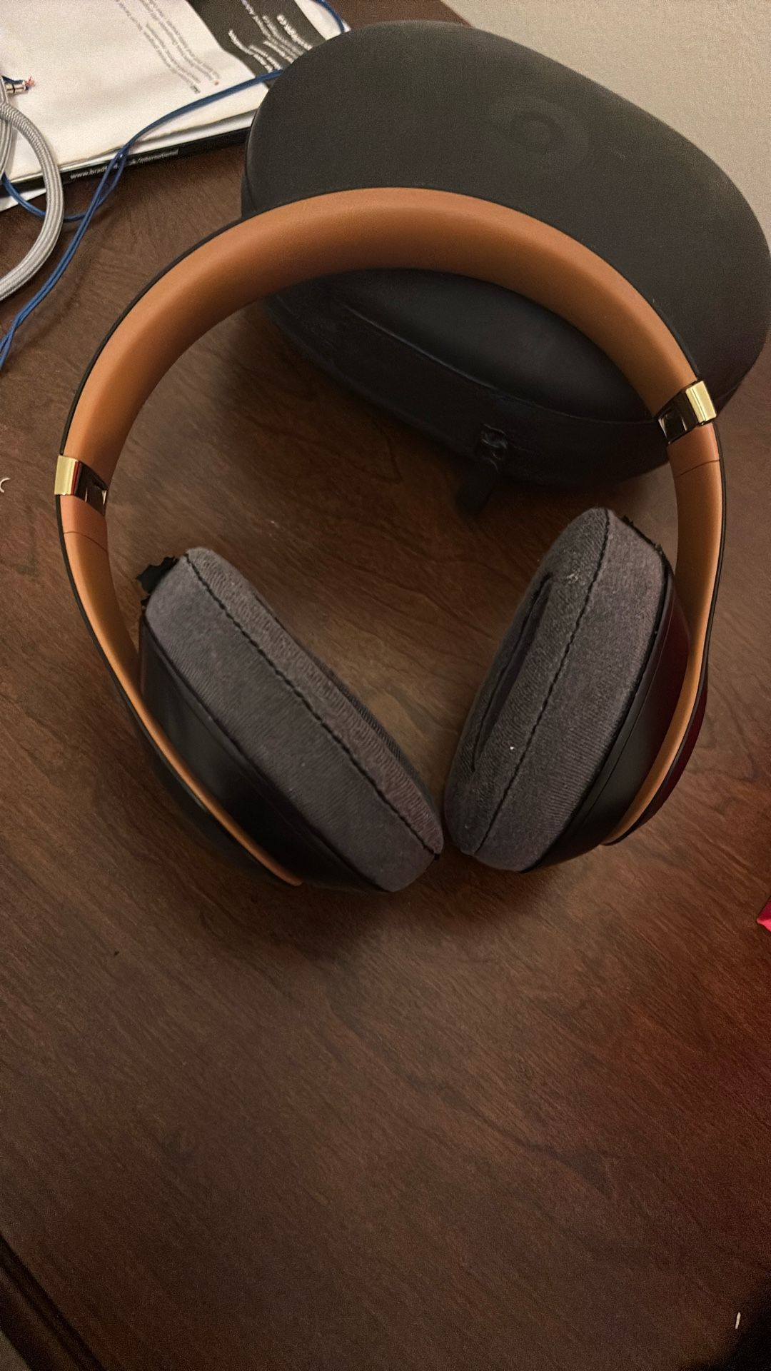 Beats Solo3 Wireless – One Side Not Working