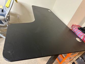 Adjustable office table with monitor mount