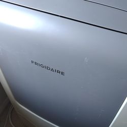 Frigidaire Ac