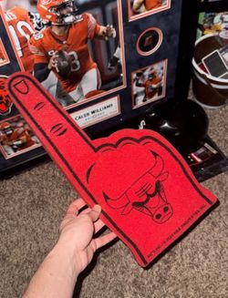 Windy City Bulls Foam Finger