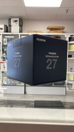 Fujifilm XF 27mm F2.8 R WR Lens