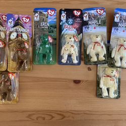 McDonald’s Teenie Beanies International Bears 