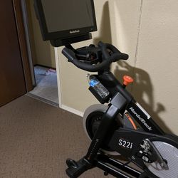 Nordic Track Exercise Bike