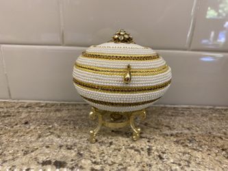 2 Beautiful Handmade Goose Egg Music Boxes