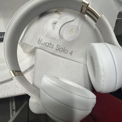 Beats  Solo4