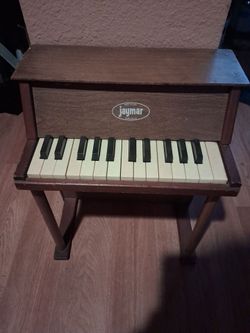 Vintage Jaymar kids mini piano