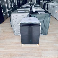 Brand-New GE  Top Control with Plastic Interior Dishwasher with Sanitize Cycle & Dry Boost  Model #:GDT535PGRBB