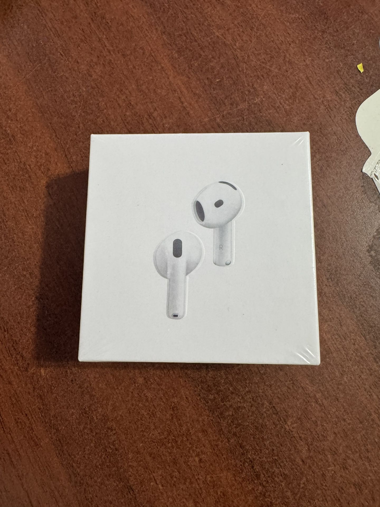Apple AirPods 4th Gen Noise Cancellation