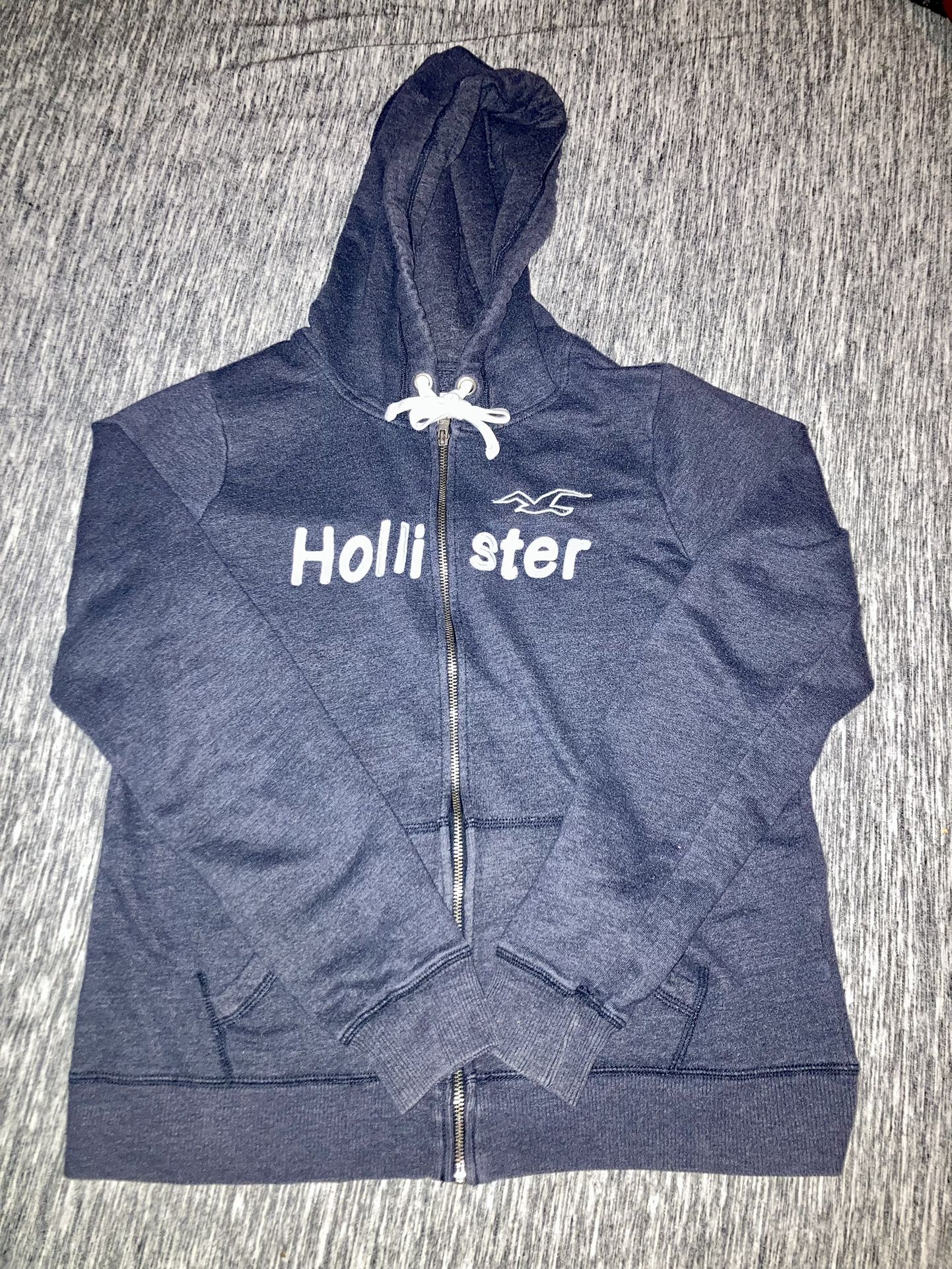 ‼️Super cute Hollister zip up hoodie🔥