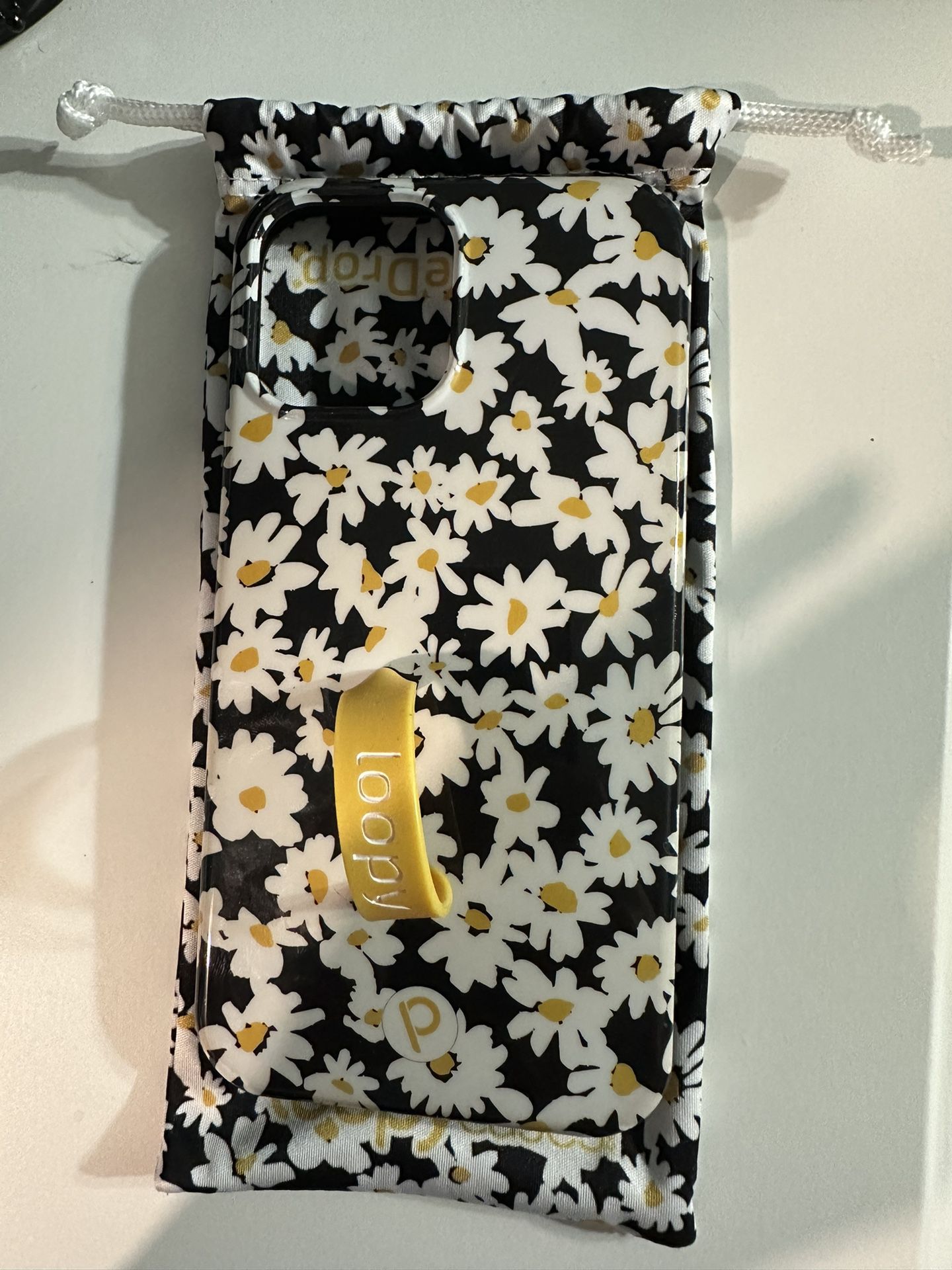 iPhone 12 Pro Max Loopy Case 