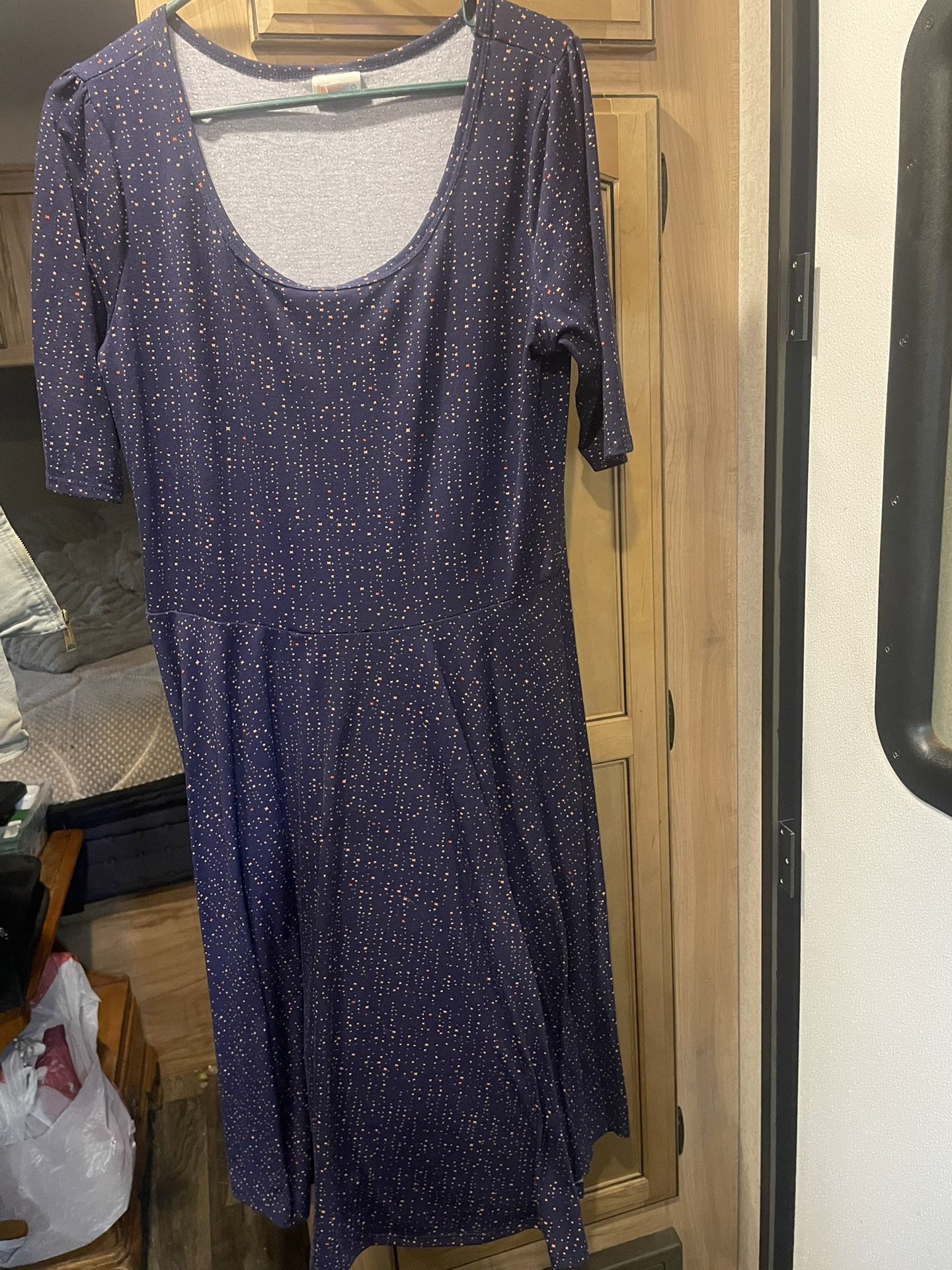 LuLaRoe Nicole Dress