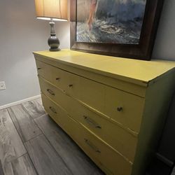 4-Drawer Dresser with Plenty of Storage
