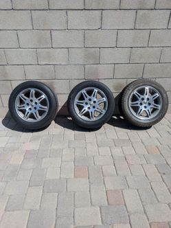 Acura rims with tires 205/60/R16