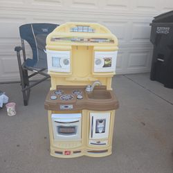 Step 2 Small Kitchen