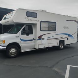 Selling my 2004 coachmen 22 ft class c 50,000 original miles