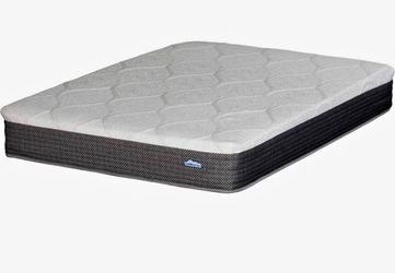 Brand new Cloud Mattress 11" King