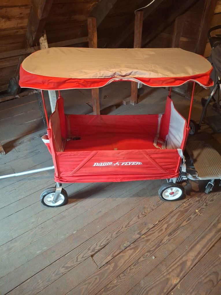 Radio Flyer Wagon For Children 
